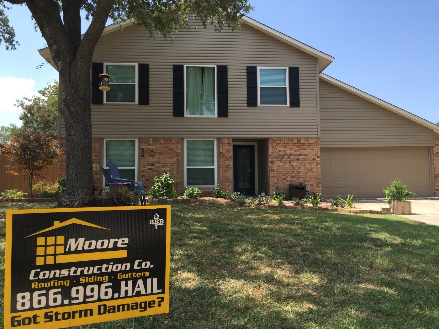Moore Construction Co. Offers Storm Damage Roof Replacement and Roof Repairs in Dallas