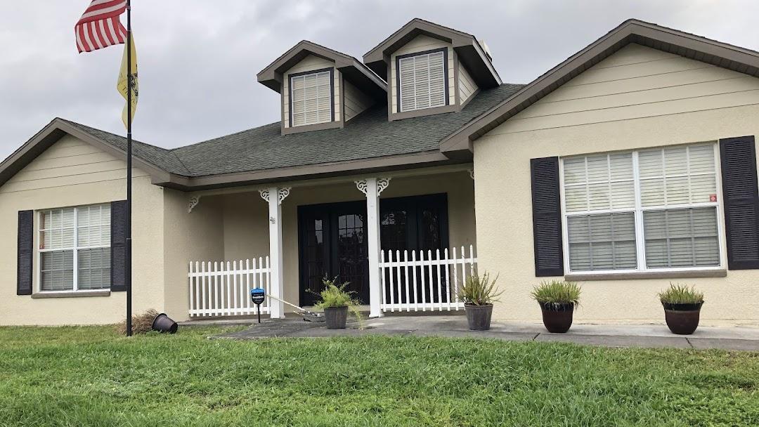 RP Pro Finish Painting is a family-owned and operated Tampa painting company that provides a comprehensive range of services, including interior and exterior painting services, ceiling and wall texturing, commercial painting, concrete staining, popcorn ceiling removal, pressure washing, driveway staining, repaints, wood staining services, and more.