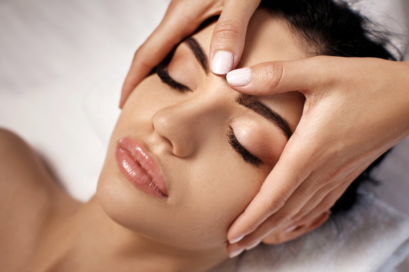 Bella Reina Spa is a premier boutique skincare spa in Delray Beach, Florida, offering advanced facial and body treatments with a focus on wellness and self-care.